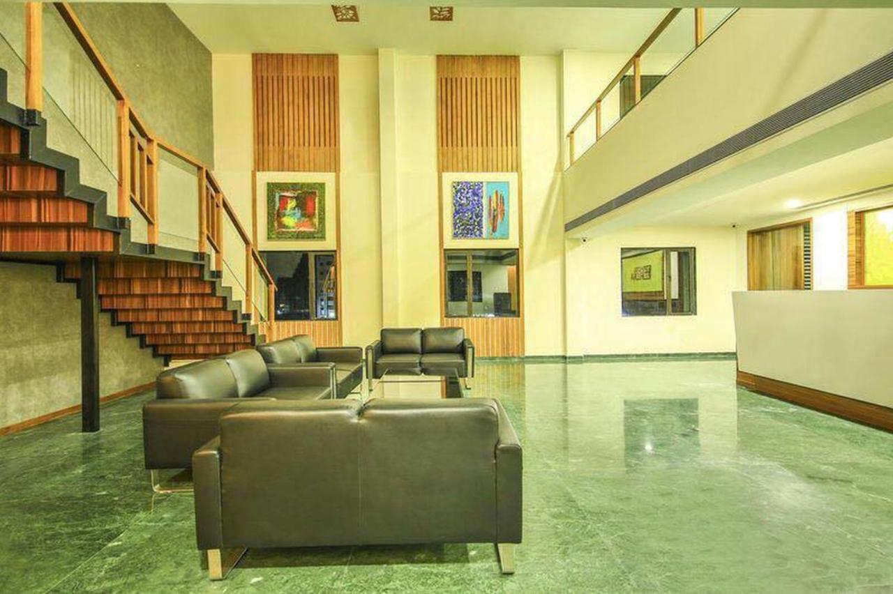 Fabhotel Flora Vastral Ahmedabad Exterior photo