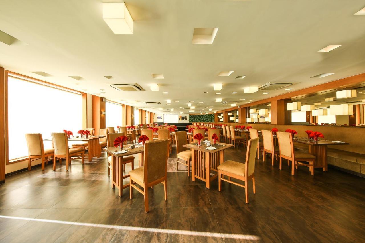 Fabhotel Flora Vastral Ahmedabad Exterior photo